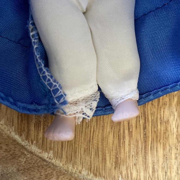 VINTAGE TREASURY COLLECTIONS PORCELAIN DOLL ORNAMENTS PARADISE GALLERIES - Picture 11 of 14